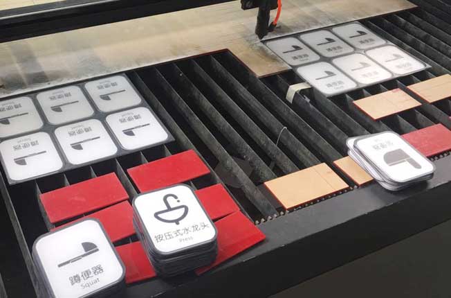 絲網(wǎng)印標(biāo)識(shí)牌 絲網(wǎng)印標(biāo)識(shí)牌